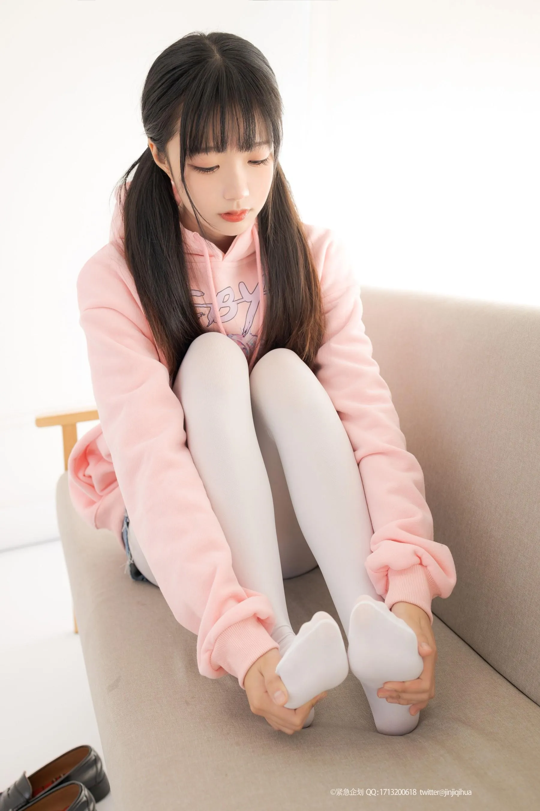 紧急企划 – NO.12 出镜妹子一只喵喵梓 [99P]插图2